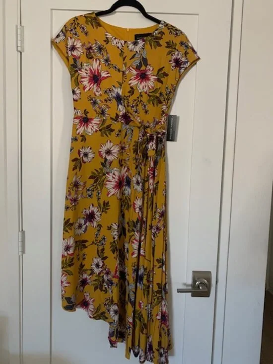 NWT Donna Morgan Yellow Floral Asymmetrical Midi Dress Size 2 - Picture 2 of 13